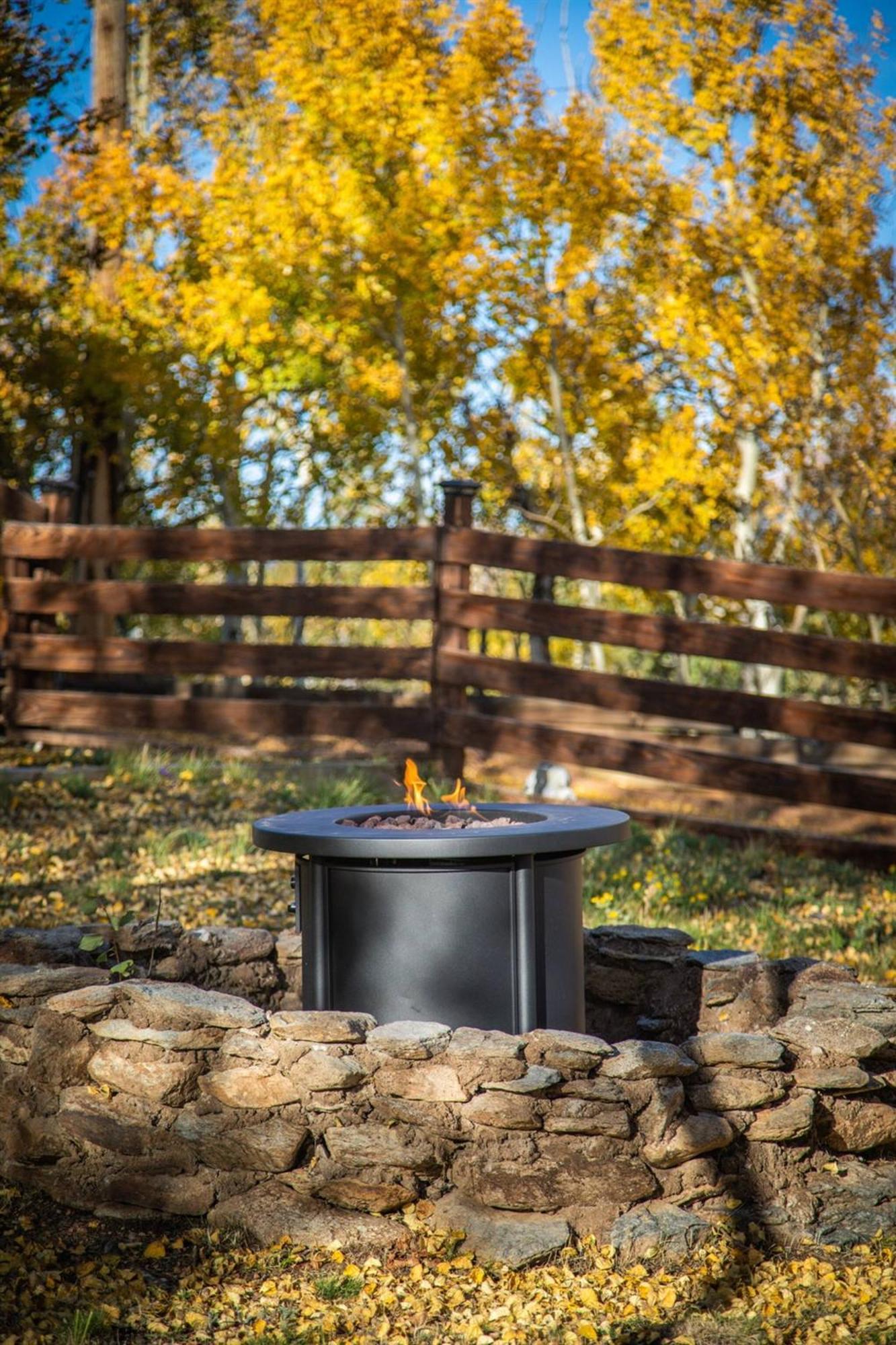 Mountain W/ Views | Hot Tub | Game