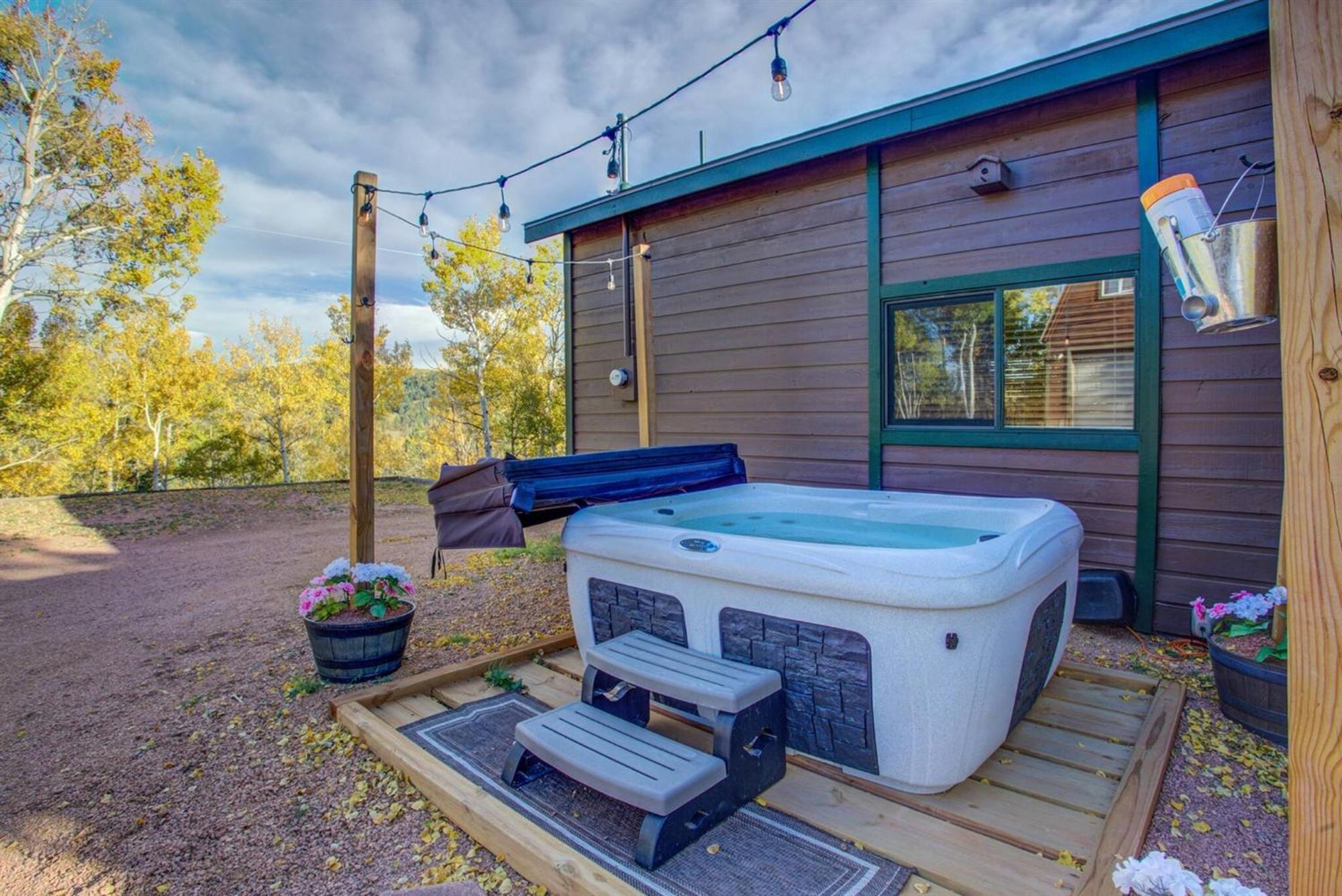 Mountain W/ Views | Hot Tub | Game Cripple Creek